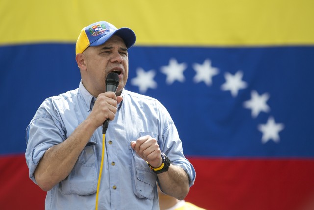 Chúo Torrealba: Antes de que la bomba estalle, el revocatorio es la vía pacífica a la crisis en Venezuela