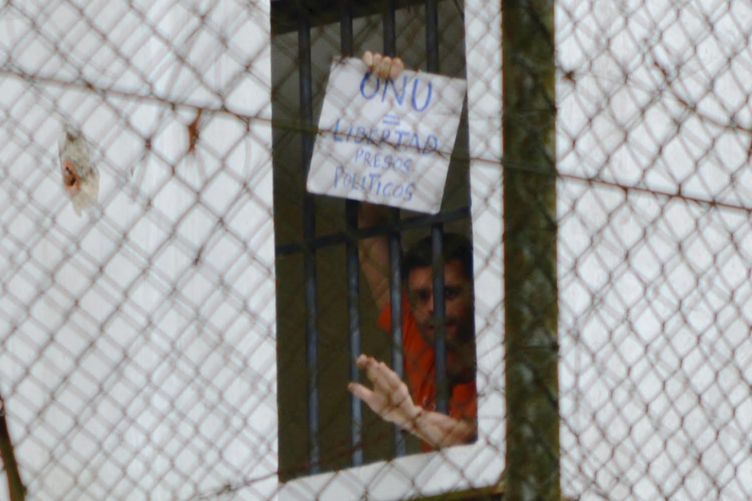 Leopoldo López no asistirá a juicio hasta que el Tribunal se pronuncie sobre resolución de la ONU