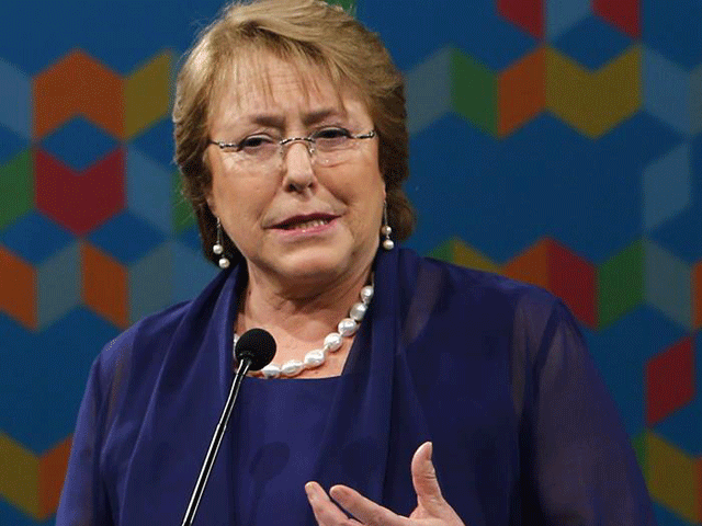 Bachelet inicia una gira por Europa