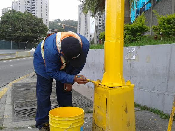 Comenzó la modernización de la red de semáforos de El Hatillo (Fotos)