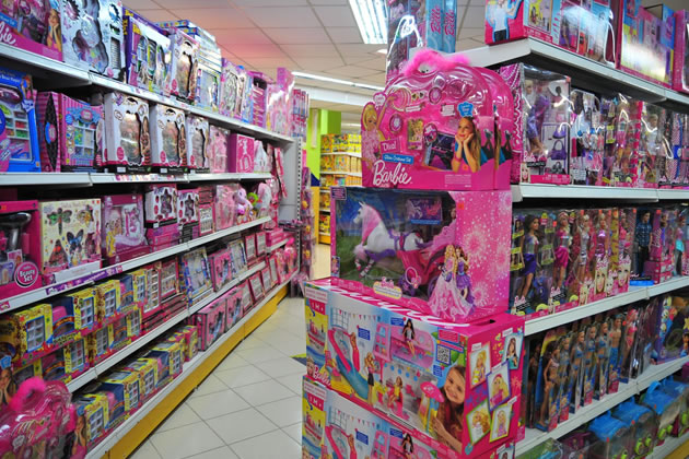 En esta Navidad las tiendas esperarán a compradores con los juguetes del año pasado