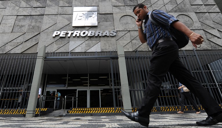 Congreso se deslinda de Petrobras y afirma que la crisis es de Rousseff
