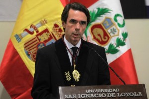 Aznar pide a la comunidad internacional actuar contra el régimen de Maduro