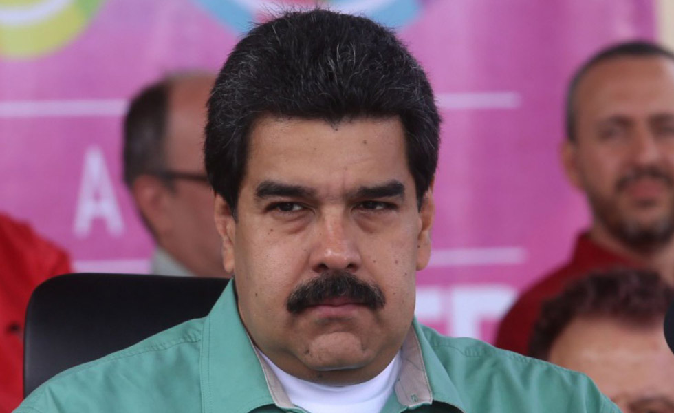 Maduro ordena a Delcy demandar a quienes insulten camaradas chavistas en el exterior