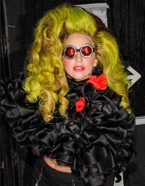 ¿Lady Gaga se quedó calva? (Foto)