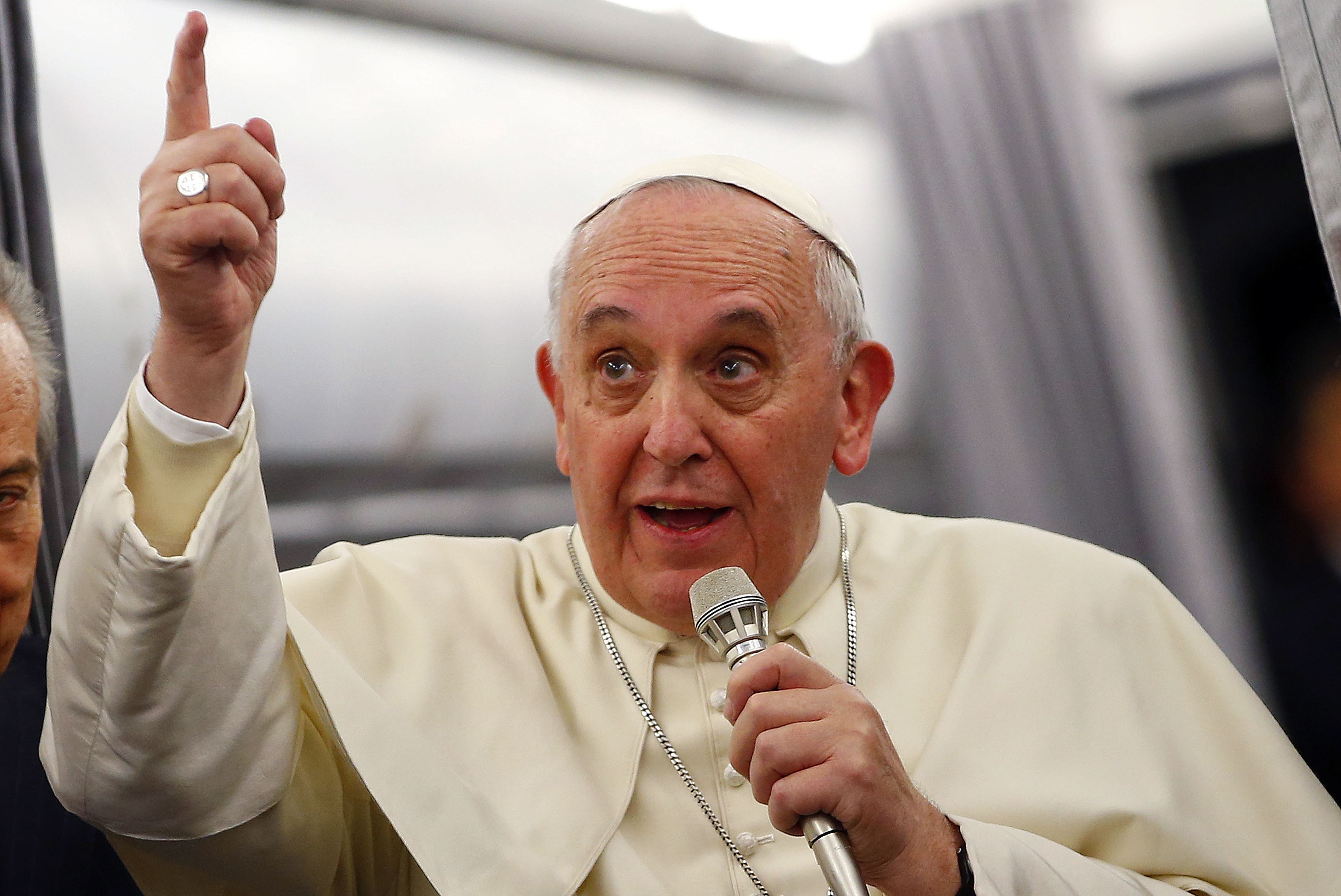 El Papa enumeró los pecados de los medios de comunicación