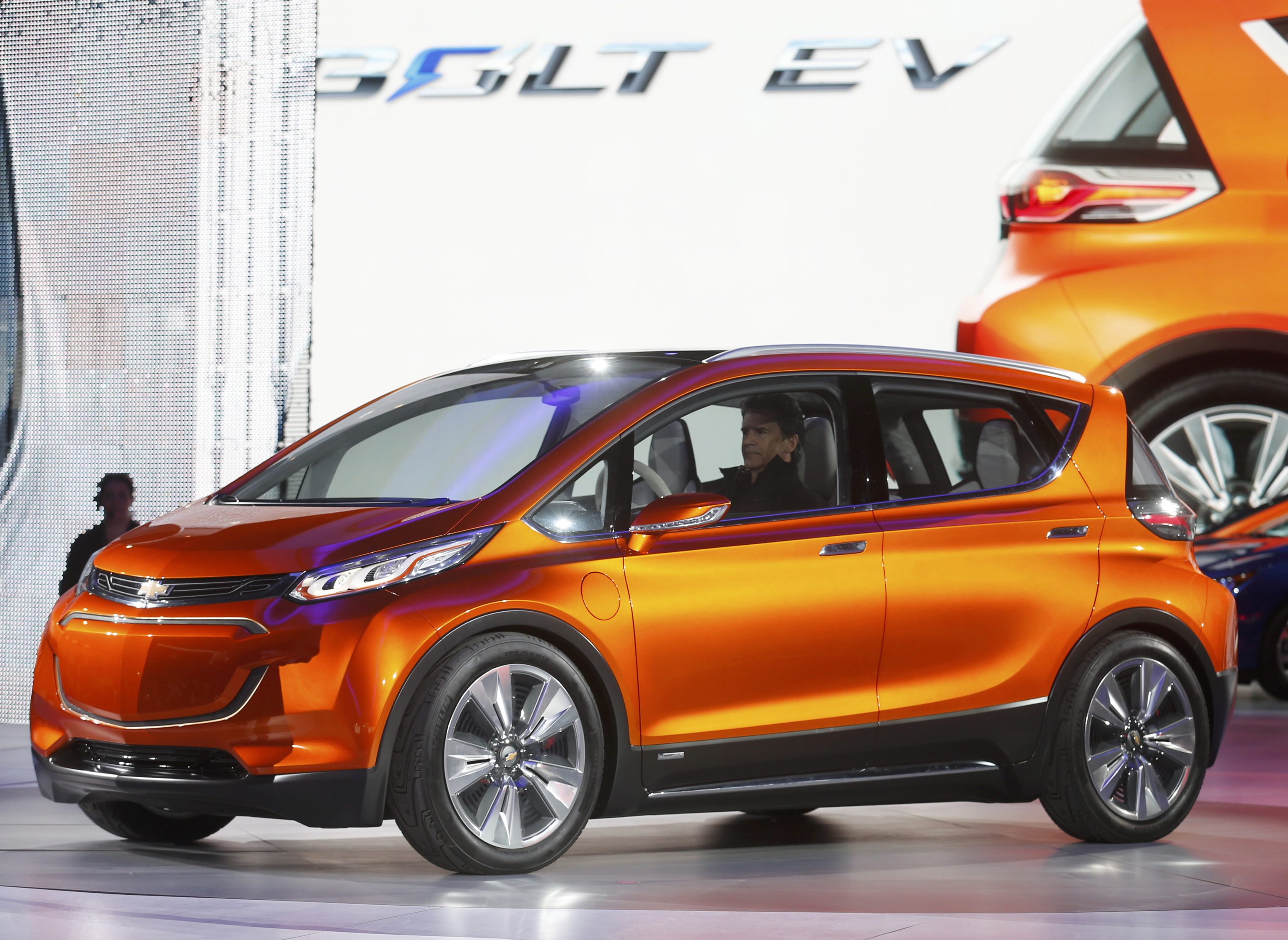 Conoce el nuevo Chevrolet Bolt ¿llegará a Venezuela?  (Fotos)