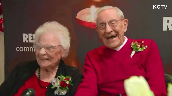 ¡Increíble! Conoce a la pareja que tiene 81 años de casada (Video)