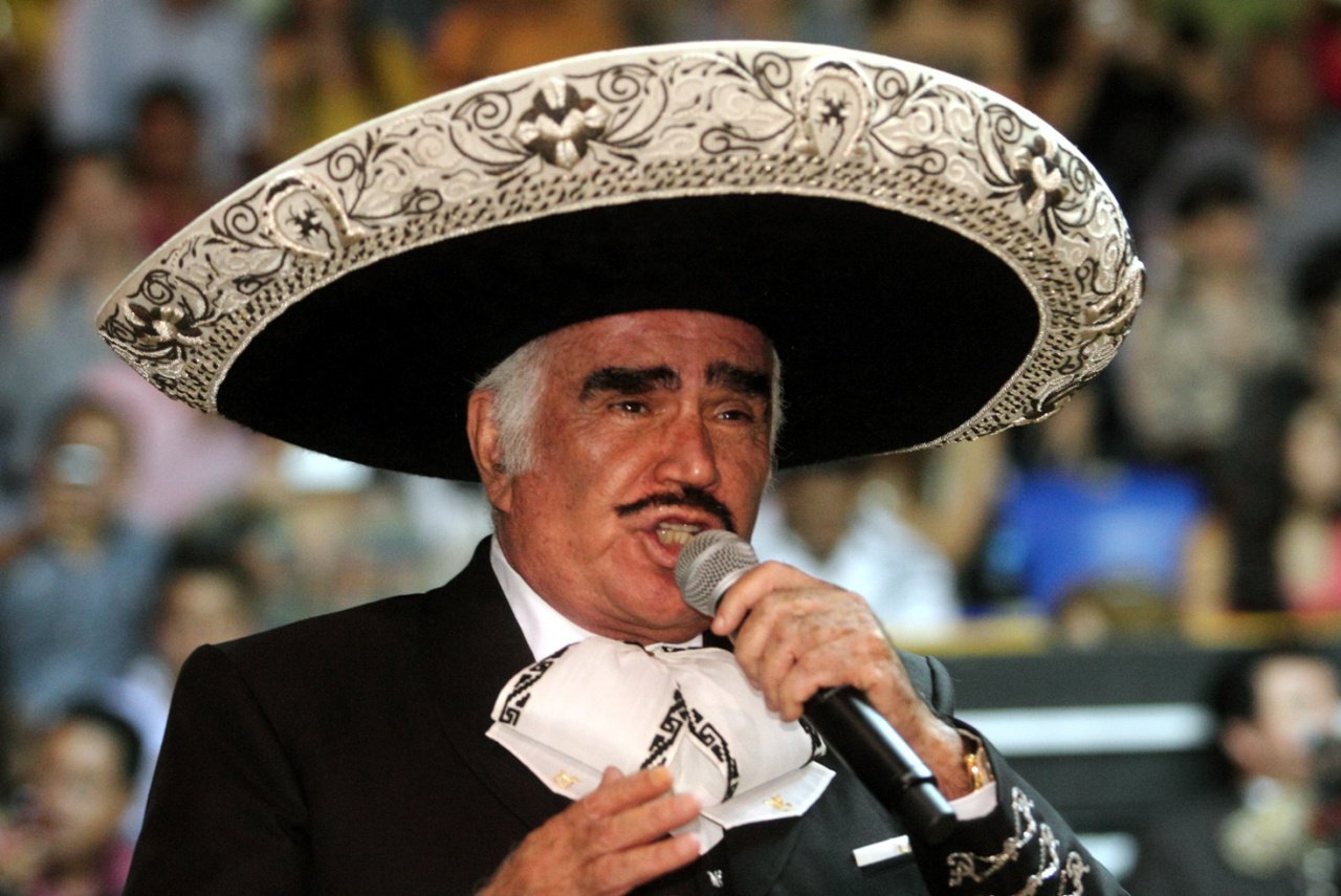Vicente Fernández se despedirá del público en el Estadio Azteca en febrero