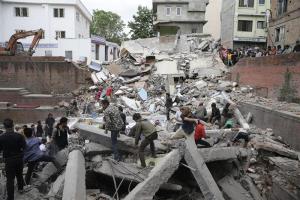 Al menos 11 muertos en China por el terremoto de Nepal