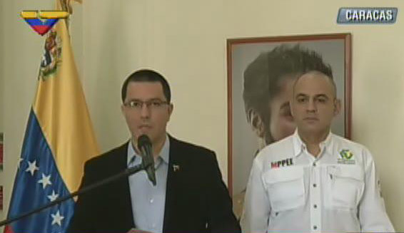 Arreaza asegura que se han comenzado a distender las relaciones con EEUU