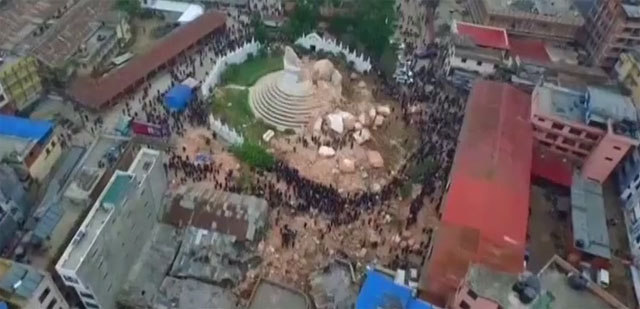 La devastación en Nepal vista desde un drone (Video)