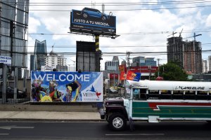 Panamá posterga decreto que prevé expulsión inmediata de extranjeros ilegales