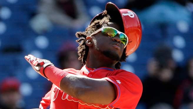 Odubel Herrera conectó batazo decisivo en triunfo de Filadelfia