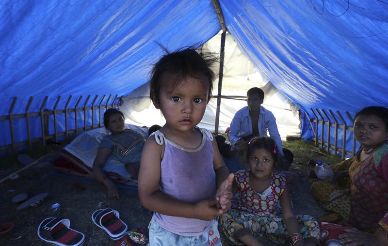 Estiman que 70 mil niños necesitan apoyo nutricional urgente en Nepal