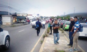 Cerrado el paso Barquisimeto-Duaca por tercer día consecutivo
