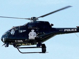 ¡Ups apaguen el altavoz! Policías divulgaron sus fantasías sexuales desde un helicóptero