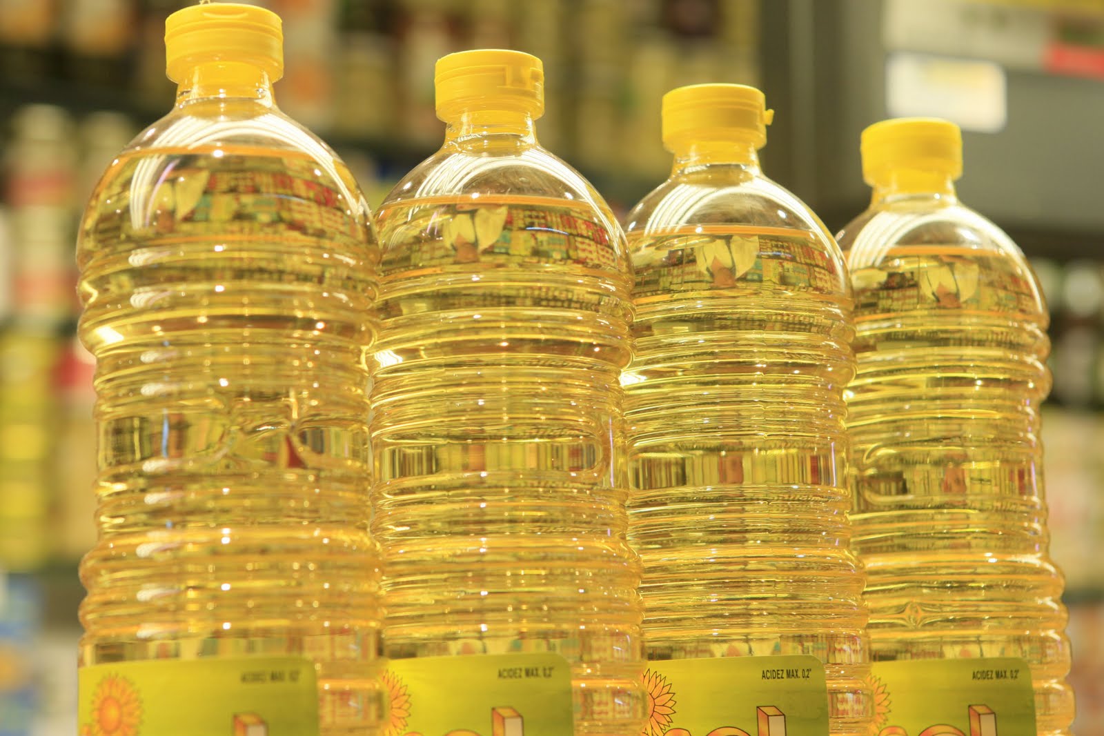 ¿Necesitas aceite comestible? Dejarás media quincena para comprarlo (Foto)