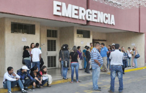 Riña callejera deja a tres mujeres heridas