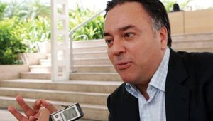 Orlando Ochoa: Se ha entrado en un proceso de hiperinflación con graves distorsiones en el aparato productivo