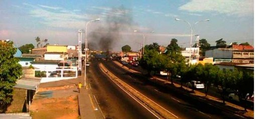 Protesta por falta de transporte público en San Félix