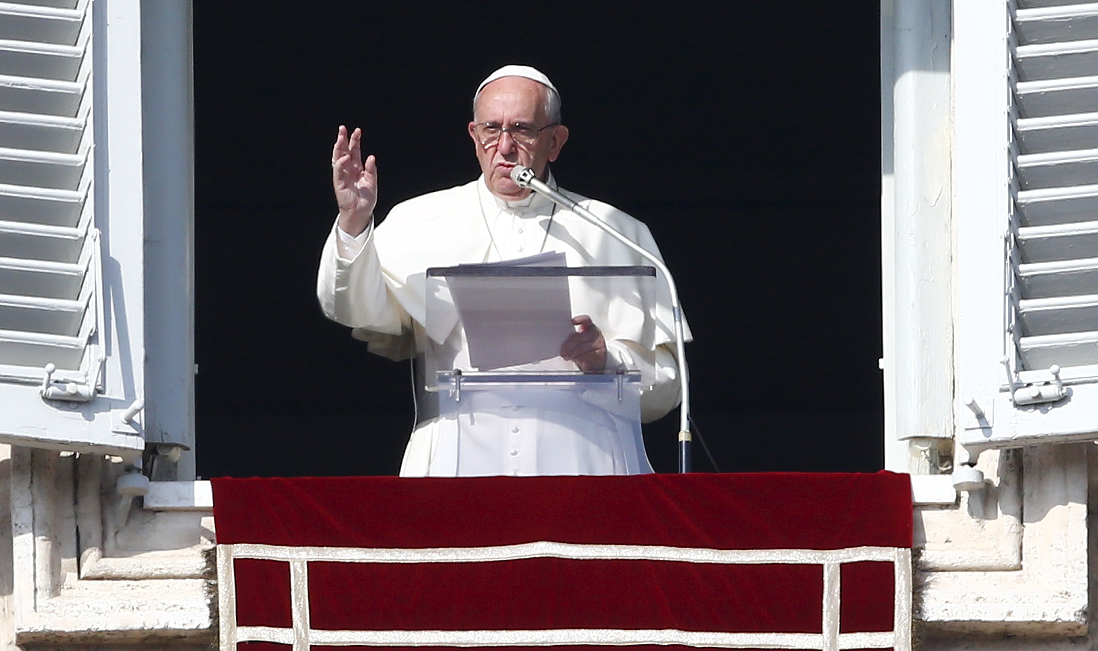 El papa Francisco: Es una blasfemia usar el nombre de Dios para justificar la violencia
