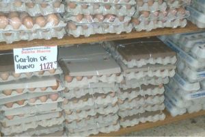 Escasez y venta clandestina de huevos tras regulación