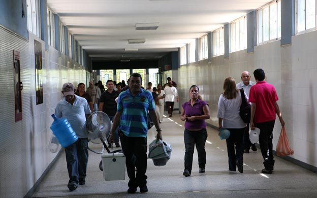 Desde el lunes no hacen diálisis en el Hospital Universitario de Maracaibo