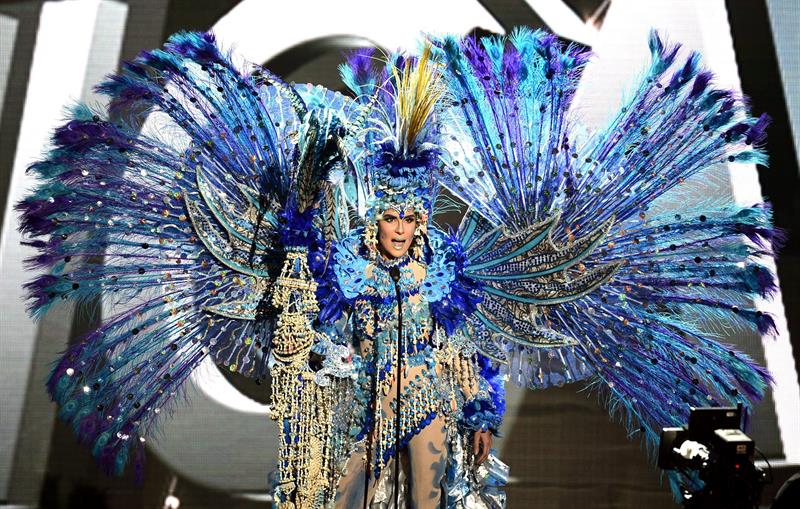 Así desfilaron las candidatas del Miss Universo su traje tradicional (Fotos)