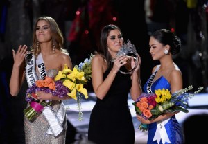 Confuso final coronó a Filipinas como Miss Universo (FOTOS)