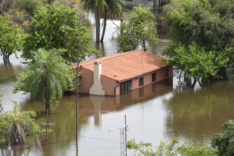 Aumentan a 20.000 las personas evacuadas por inundaciones en el noreste argentino