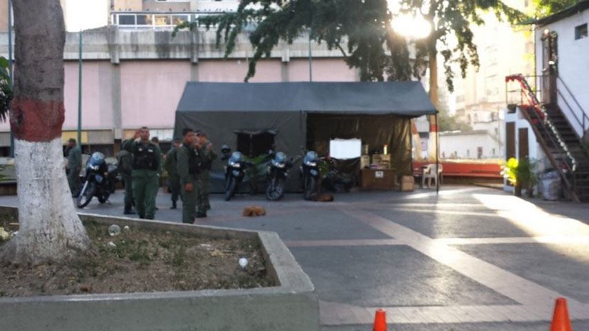 Un muerto y nueve heridos tras explosión de granada en Plaza La Concordia