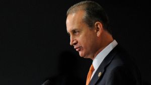 “Cualquier acción contra Guaidó tendrá grave consecuencias”, advirtió congresista de EEUU