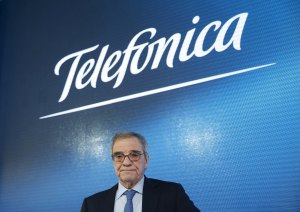 César Alierta abandona la presidencia de Telefónica
