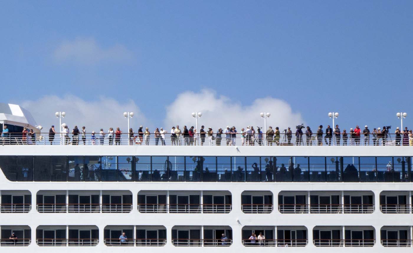 Virus gastrointestinal afecta a pasajeros del crucero Adonia que visitó Cuba