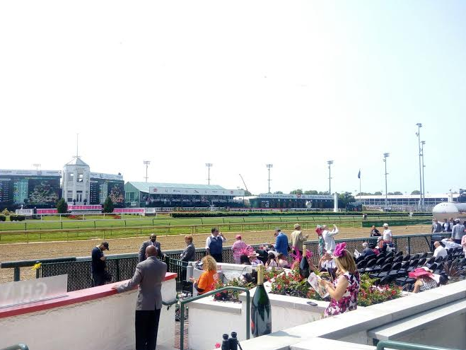 Alejandro Ceballos Jiménez satisfecho con el segundo lugar de Linda Mimi en Churchill Downs