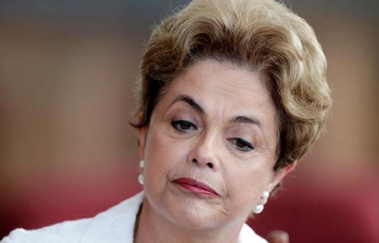 Suspended Brazilian President Dilma Rousseff attends a news conference with foreign media in Brasilia, Brazil, May 13, 2016. REUTERS/Ueslei Marcelino - RTX2E8H1