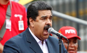 El que mucho habla y poco hace: Maduro ha hecho 732 actos, anunciado 122 medidas y hablado 850 horas por TV