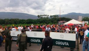 Colombia controla el paso de venezolanos a Cúcuta para llevar un conteo #16Jul