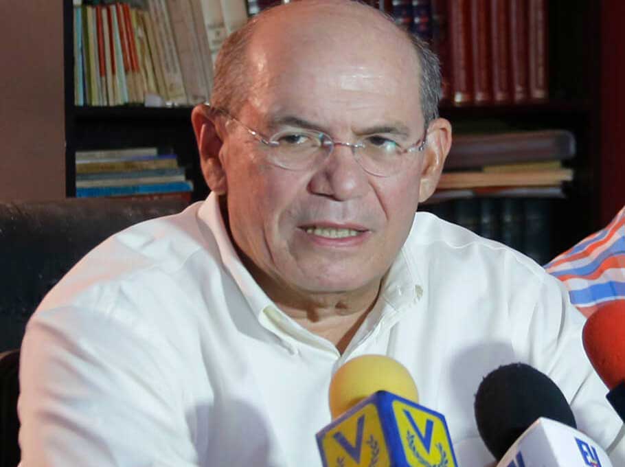 Omar González: Abandono del cargo abre salida política a la crisis venezolana
