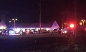 Al menos dos muertos y 17 heridos en tiroteo en un bar en Florida