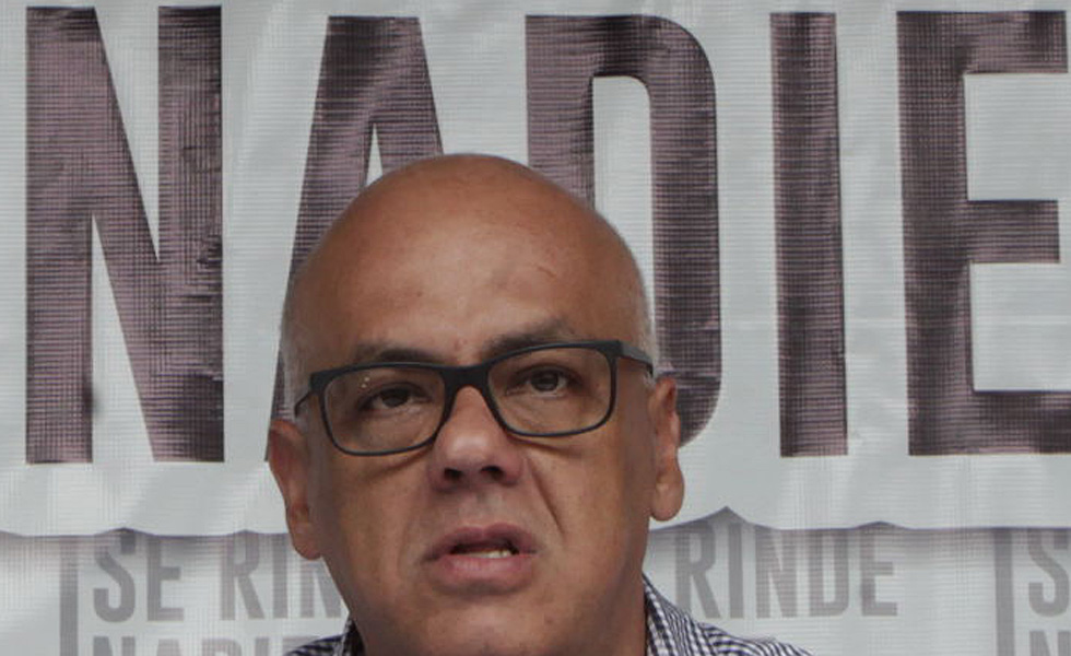 Jorge Rodríguez acusa a la oposición de buscar un baño de sangre en Venezuela