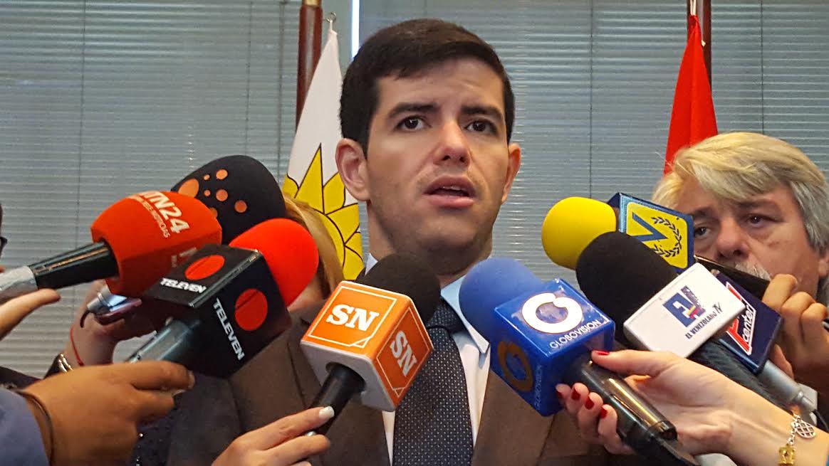 Jesús Yánez: La política del gobierno venezolano sigue siendo aislarnos del mundo