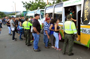 Unos 127 mil venezolanos fueron a Colombia entre sábado y lunes