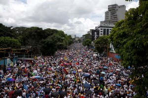 Padre José Fortea: “Carta a Maduro: Líneas ante el inevitable desmoronamiento”