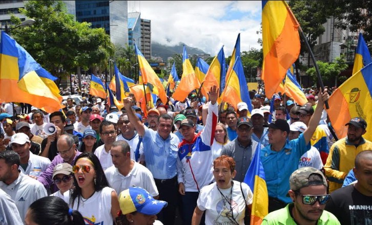 Henri Falcón: Estamos exigiendo un cambio político para salvar a Venezuela
