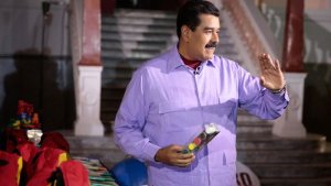 Inicio de clases contó con 70% de asistencia estudiantil, según Maduro