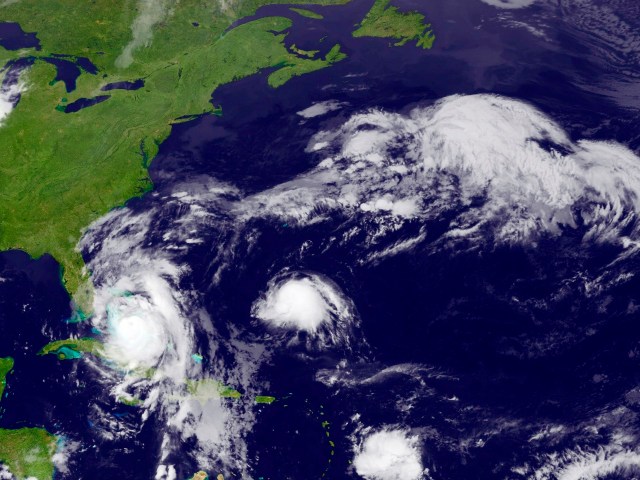 Hurricane Matthew is seen approaching the East Coast of the United States in this image from NOAA's GOES-East satellite taken October 6, 2016.   NOAA/Handout via REUTERS  THIS IMAGE HAS BEEN SUPPLIED BY A THIRD PARTY. IT IS DISTRIBUTED, EXACTLY AS RECEIVED BY REUTERS, AS A SERVICE TO CLIENTS. FOR EDITORIAL USE ONLY. NOT FOR SALE FOR MARKETING OR ADVERTISING CAMPAIGNS