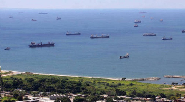 Maduro dice que tomará medidas para enfrentar “bloqueo petrolero” de EEUU