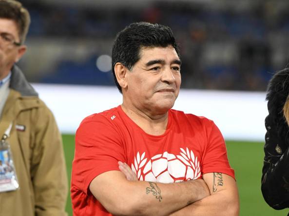  Diego Armando Maradona en el estadio Olimpico de Roma, el 12 octubre 2016 (Ansa)